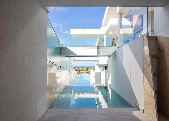 St John - Wellness & Entertainment By Etouri Villa