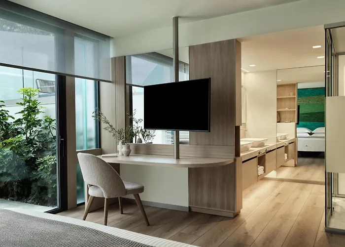 St John - Wellness & Entertainment By Etouri Hriszí Aktí Haniá