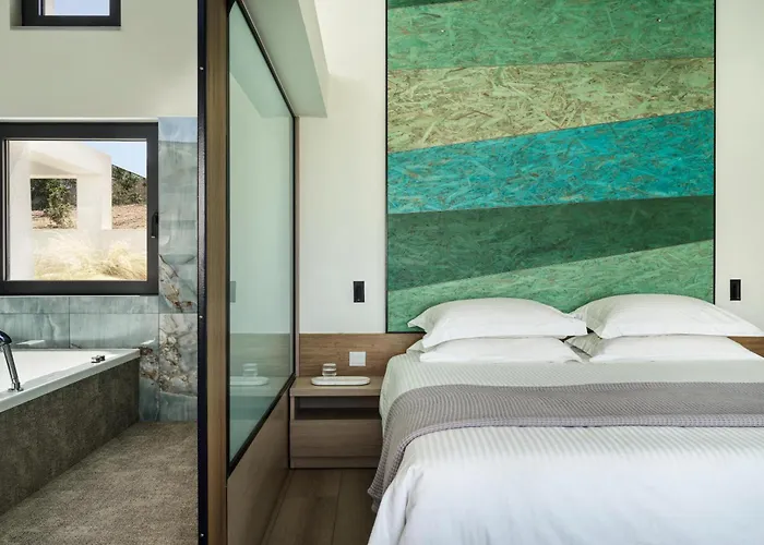 St John - Wellness & Entertainment By Etouri ハニア